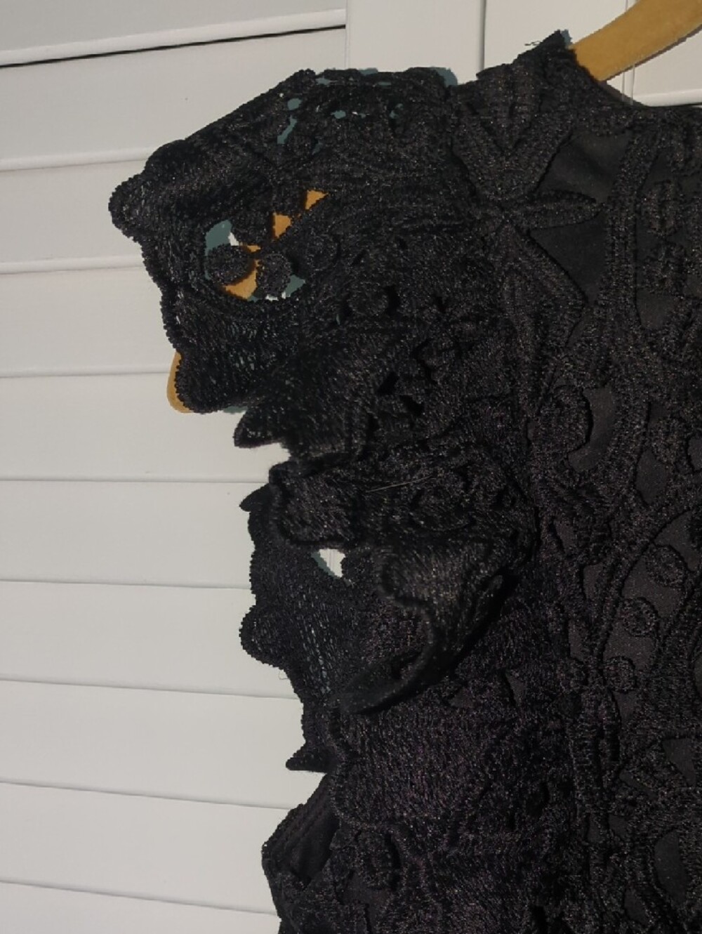 Women's Black Lace Ruffle Shell Top - Picture 5 of 7